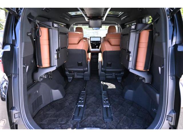 Ref:AUX-10739787 TOYOTA VELLFIRE 2024 13 Ref:AUX-10739787 TOYOTA VELLFIRE 2024 - Image 13
