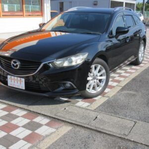 2012 Mazda Atenza Wagon black diesel used car Japan export