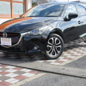 2014 Mazda Demio black diesel used car Japan export
