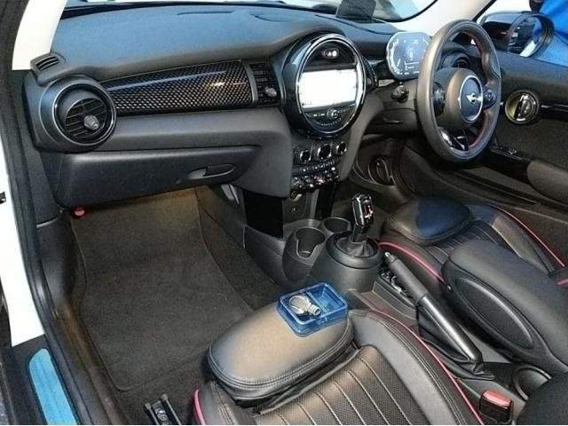 Ref:AUX-11694264 MINI MINI 2020 - Image 3