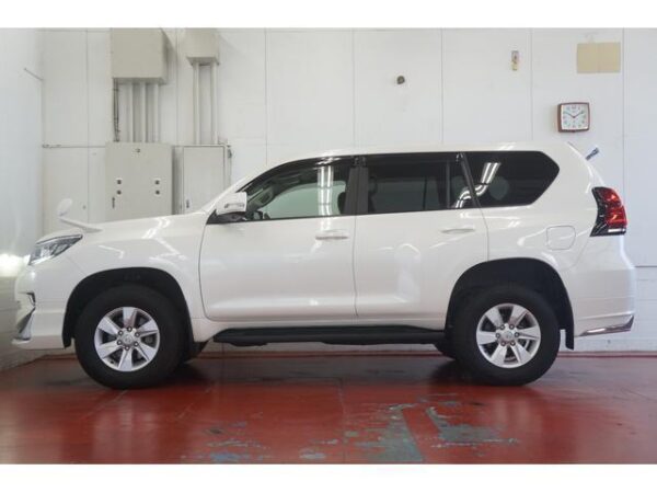 Ref:AUX-11720230 TOYOTA LAND CRUISER PRADO 2020 - Image 13