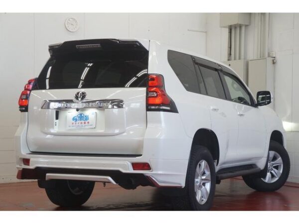 Ref:AUX-11720230 TOYOTA LAND CRUISER PRADO 2020 - Image 5
