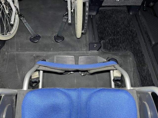 Ref:AUX-11847674 TOYOTA VELLFIRE 2012 - Image 13