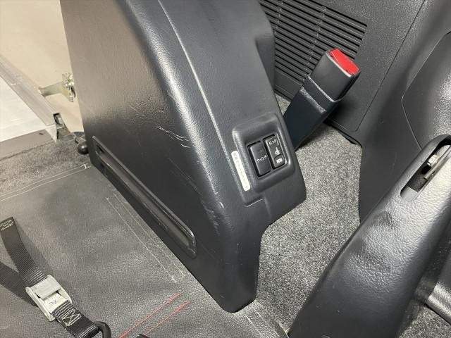 Ref:AUX-11847674 TOYOTA VELLFIRE 2012 - Image 18