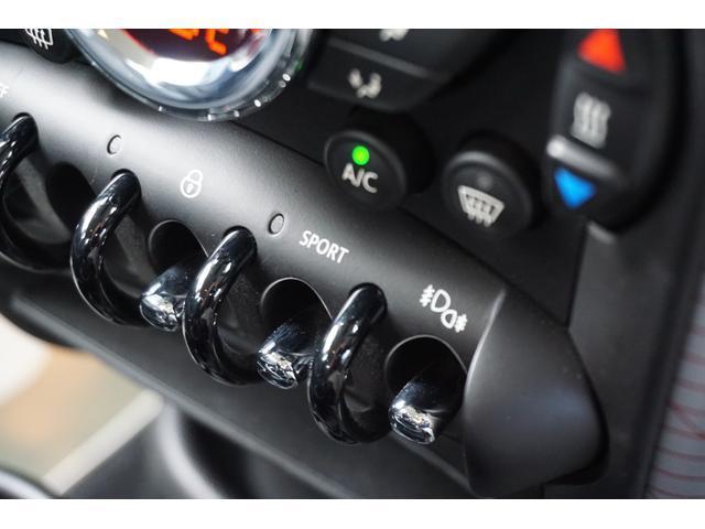 Ref:AUX-11945339 MINI MINI 2016 5 Ref:AUX-11945339 MINI MINI 2016 - Image 5