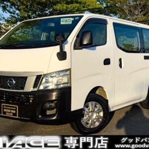 2012 Nissan Nv350Caravan Van white diesel used car Japan export
