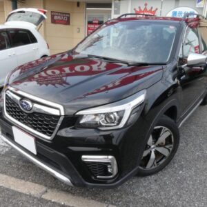 2018 Subaru Forester black gasoline used car Japan export