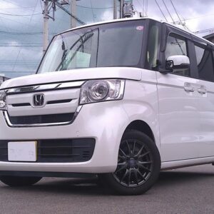 2018 Honda N-Box pearl gasoline used car Japan export