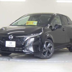 2023 Nissan Aura black hybrid used car Japan export