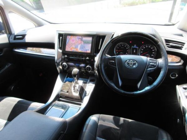 Ref:AUX-12880703 TOYOTA ALPHARD 2016 - Image 2