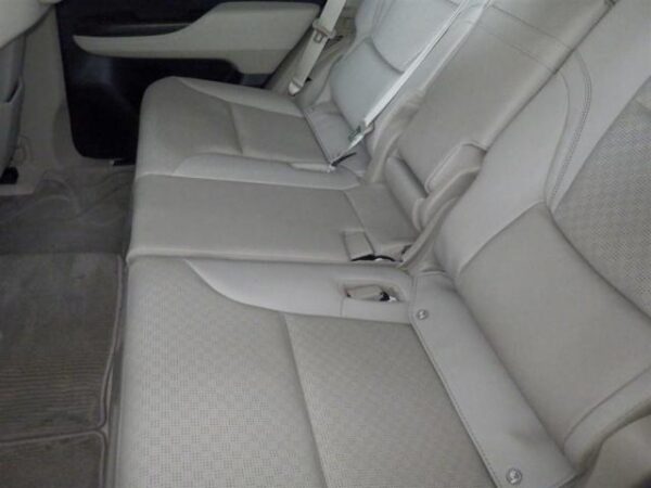Ref:AUX-13083554 TOYOTA LAND CRUISER 2023 - Image 6