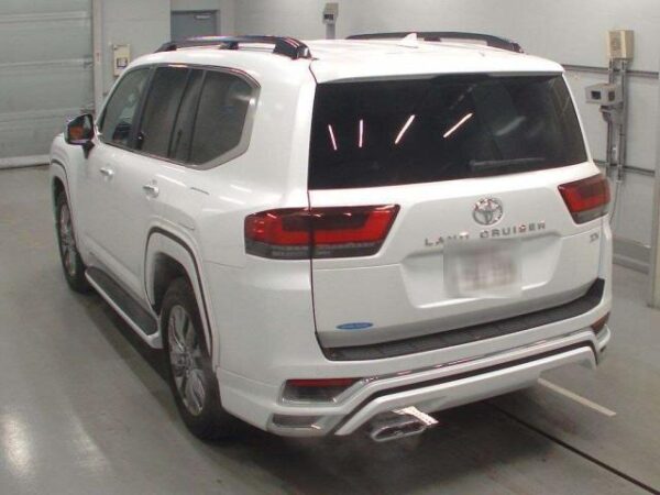 Ref:AUX-13098700 TOYOTA LAND CRUISER 2023 - Image 4