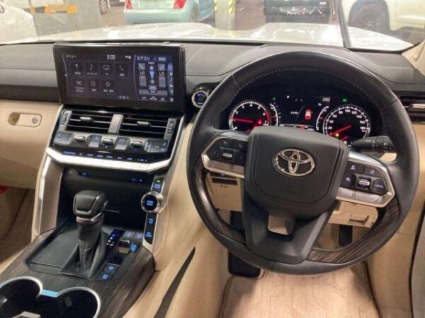 Ref:AUX-13098700 TOYOTA LAND CRUISER 2023 - Image 5