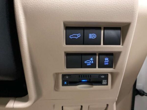 Ref:AUX-13098700 TOYOTA LAND CRUISER 2023 - Image 10