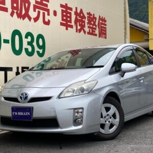 2009 Toyota Prius silver hybrid used car Japan export