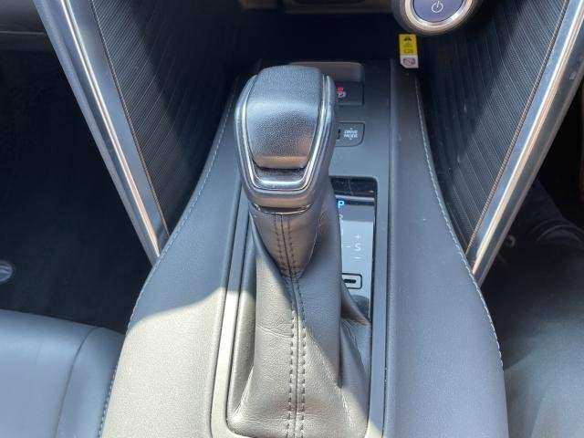 Ref:AUX-13360531 TOYOTA HARRIER HYBRID 2021 - Image 16