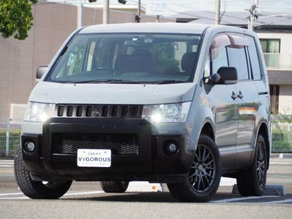 Ref:AUX-13376657 MITSUBISHI DELICA D:5 2009 - Image 3