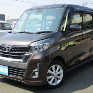 2018 Nissan Dayz Roox tea gasoline used car Japan export