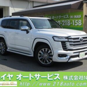 2023 Toyota Land Cruiser pearl gasoline used car Japan export