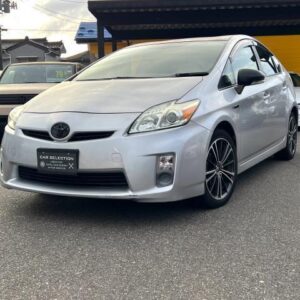 2010 Toyota Prius silver hybrid used car Japan export