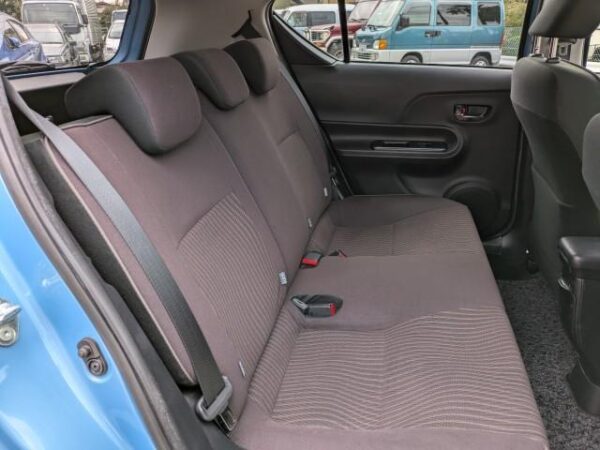 Ref:AUX-14497895 TOYOTA AQUA 2015 - Image 7