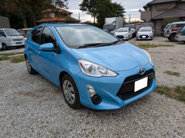 Ref:AUX-14497895 TOYOTA AQUA 2015