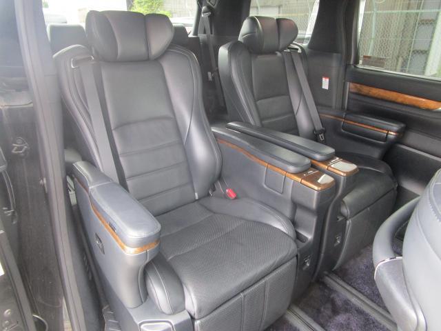 Ref:AUX-14569047 TOYOTA ALPHARD 2015 19 Ref:AUX-14569047 TOYOTA ALPHARD 2015 - Image 19