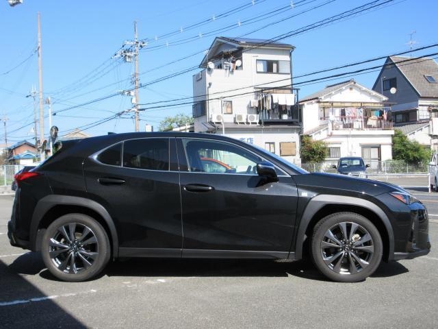 Ref:AUX-14701499 LEXUS UX 2018 4 Ref:AUX-14701499 LEXUS UX 2018 - Image 4