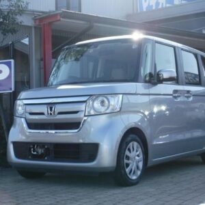 2018 Honda N-Box silver gasoline used car Japan export