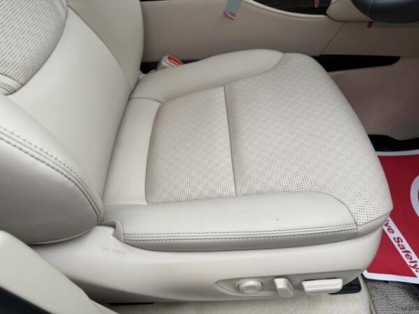 Ref:AUX-15001706 TOYOTA LAND CRUISER 2023 - Image 16