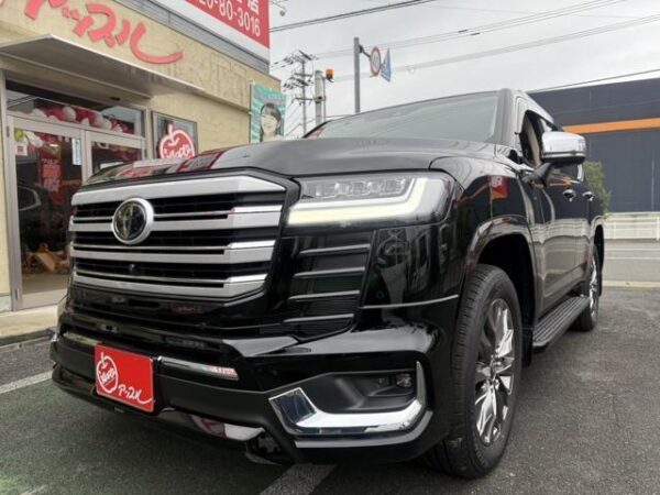 Ref:AUX-15001706 TOYOTA LAND CRUISER 2023