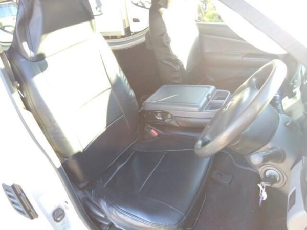 Ref:AUX-15295329 NISSAN NV350CARAVAN VAN 2014 - Image 9