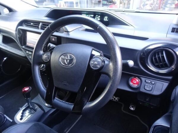 Ref:AUX-15316542 TOYOTA AQUA 2014 - Image 11