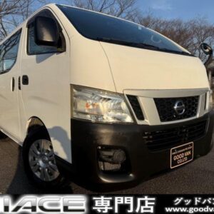 2017 Nissan Nv350Caravan Van white diesel used car Japan export