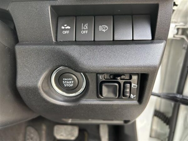 Ref:AUX-15685929 SUZUKI JIMNY 2019 - Image 19