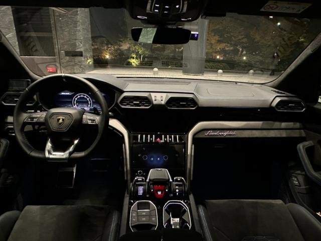Ref:AUX-15852662 LAMBORGHINI URUS 2023 - Image 2