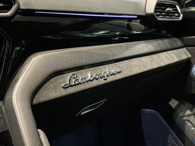 Ref:AUX-15852662 LAMBORGHINI URUS 2023 - Image 13
