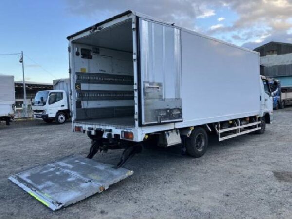 Ref:AUX-15852822 MITSUBISHI FUSO FIGHTER 2015 - Image 2