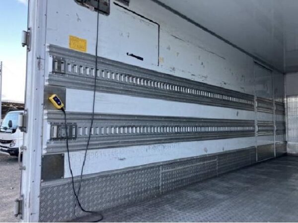 Ref:AUX-15852822 MITSUBISHI FUSO FIGHTER 2015 - Image 6