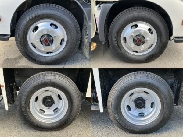 Ref:AUX-16073371 HINO DUTRO 2017 - Image 13