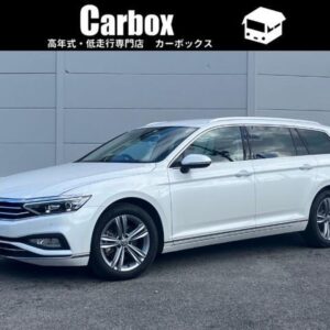 2022 Volkswagen Passat Variant pearl diesel used car Japan export