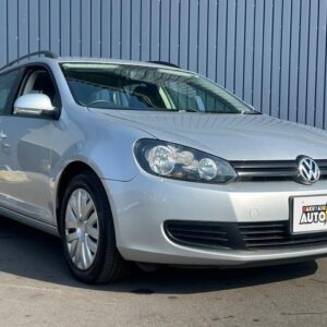 2010 Volkswagen Golf Variant silver gasoline used car Japan export