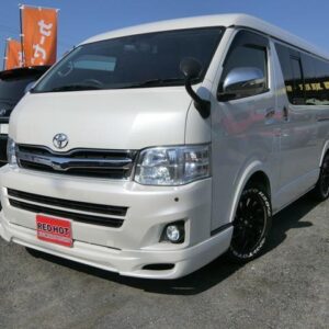2012 Toyota Regius Ace Van pearl gasoline used car Japan export