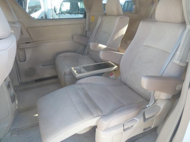 Ref:AUX-16444451 TOYOTA VELLFIRE HYBRID 2012 13 Ref:AUX-16444451 TOYOTA VELLFIRE HYBRID 2012 - Image 13