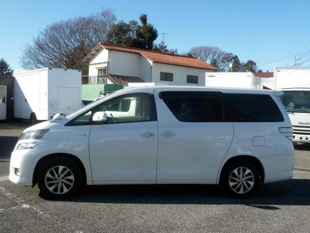 Ref:AUX-16444451 TOYOTA VELLFIRE HYBRID 2012 4 Ref:AUX-16444451 TOYOTA VELLFIRE HYBRID 2012 - Image 4