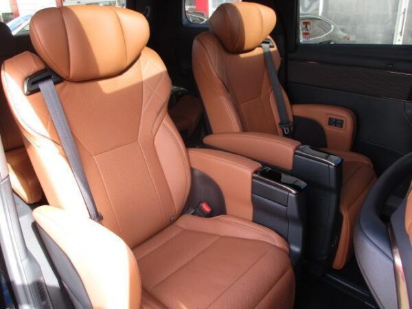 Ref:AUX-16630789 TOYOTA VELLFIRE 2024 - Image 9