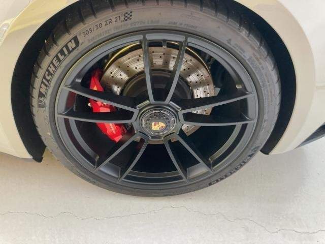 Ref:AUX-16686073 PORSCHE 911 2024 - Image 13