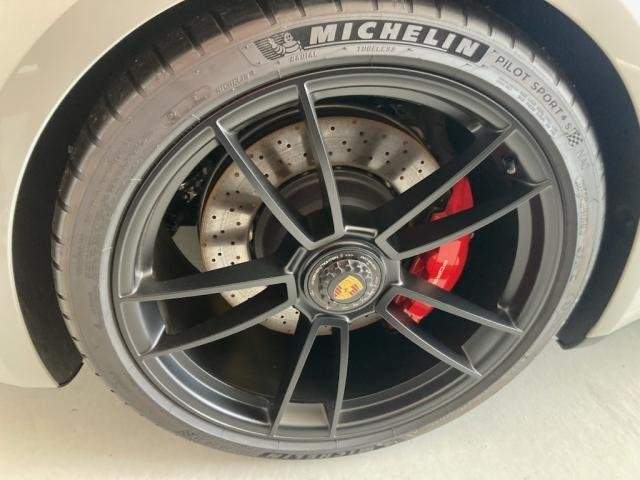 Ref:AUX-16686073 PORSCHE 911 2024 - Image 14