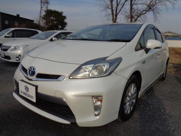 Ref:AUX-16729677 TOYOTA PRIUS PHV 2014