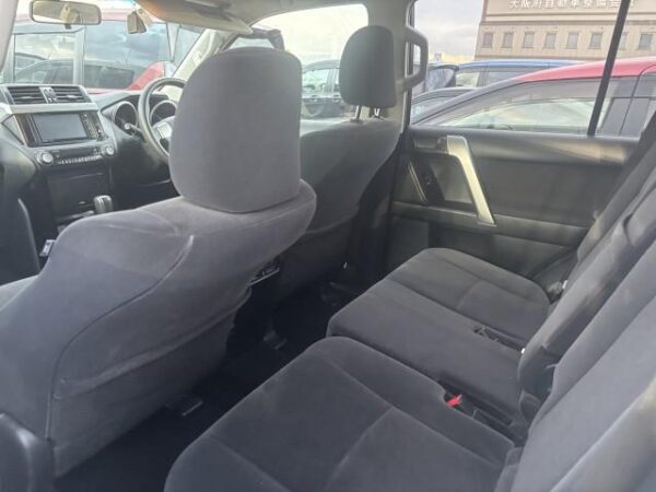 Ref:AUX-16885795 TOYOTA LAND CRUISER PRADO 2016 - Image 4